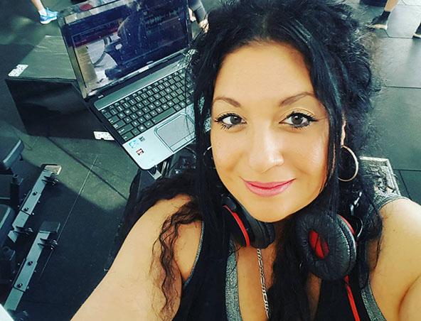 Perth DJ Nikki